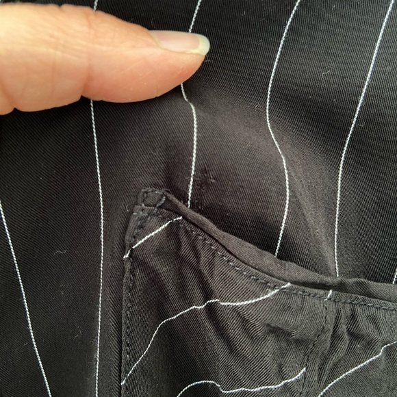 Velvet Heart Black And White Striped Long Sleeve Button Front Pocket Shirt Dress - Picture 2 of 4